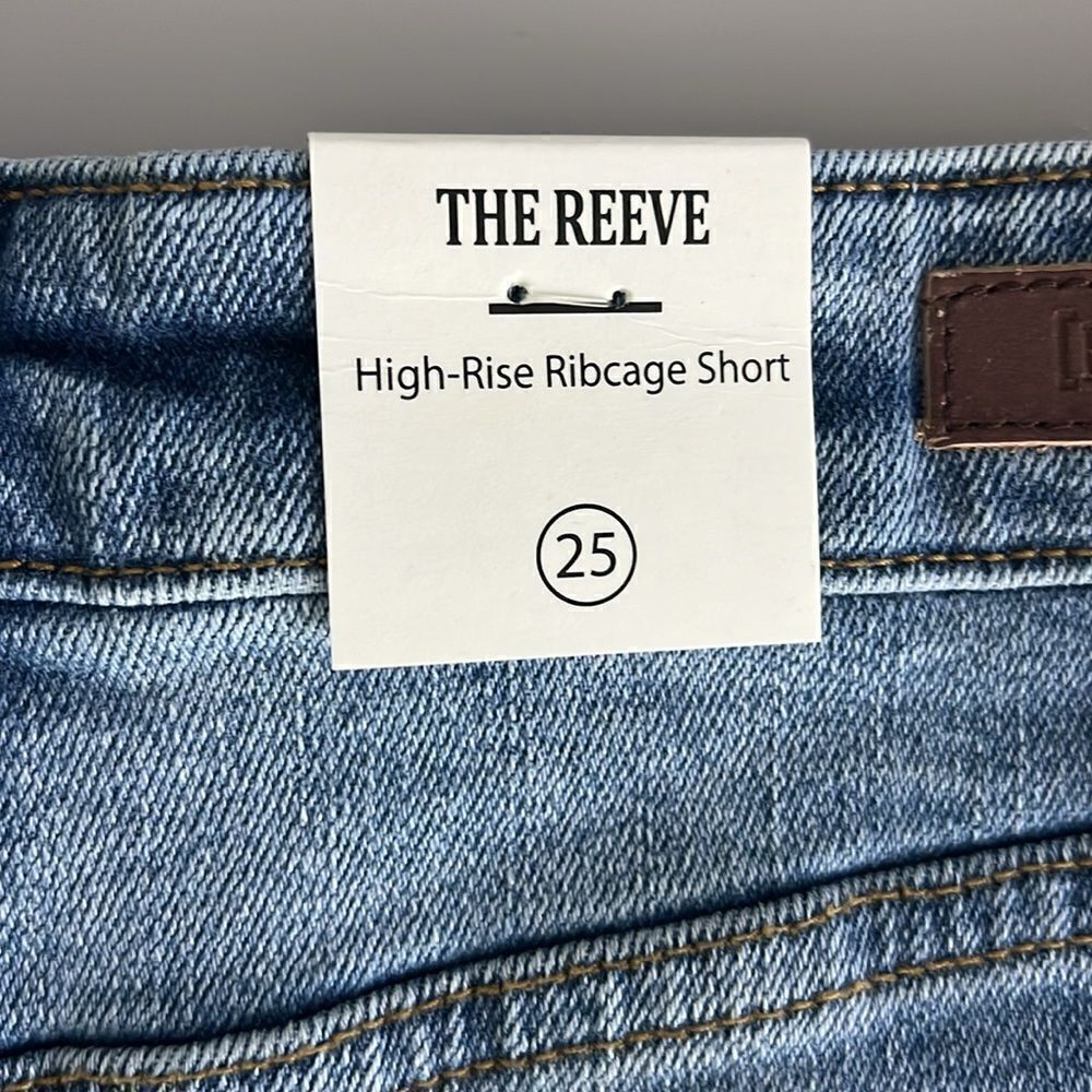 NWT Blank NYC The Reeve High Rise Ribcage Short Size 25 - Picture 5 of 8